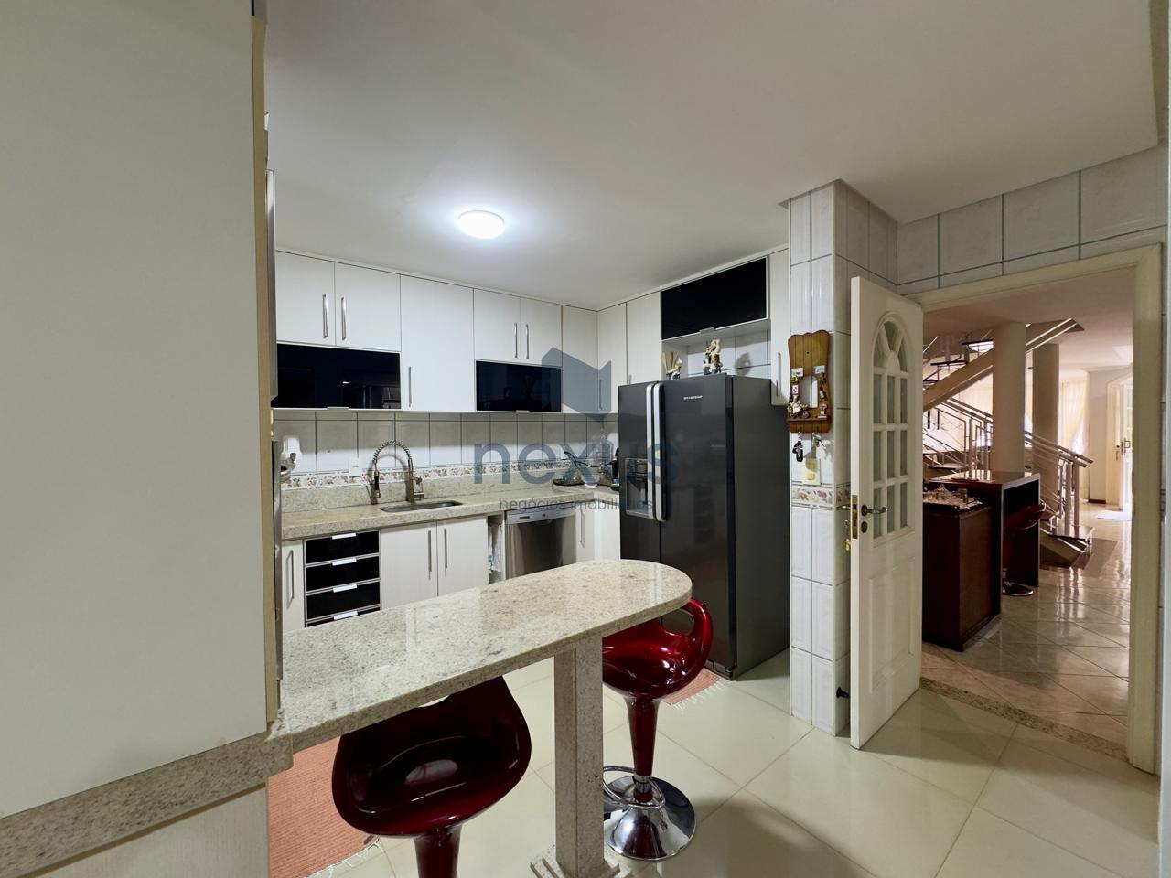 Casa, 3 quartos, 400 m² - Foto 34