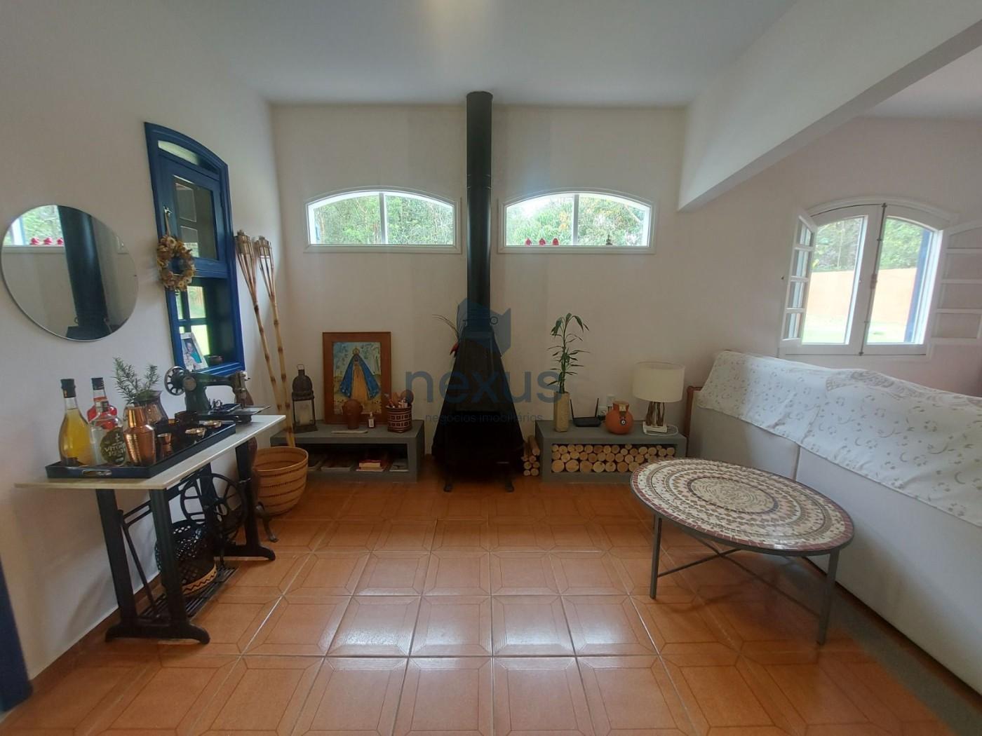 Chácara, 3 quartos, 2308 m² - Foto 6