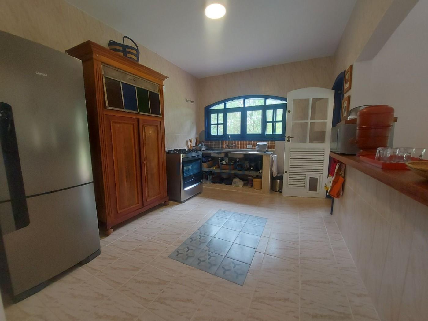 Chácara, 3 quartos, 2308 m² - Foto 4