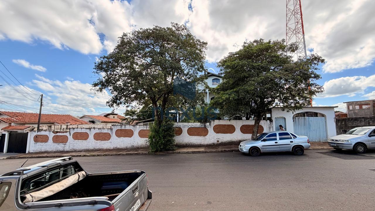 Casa, 5 quartos - Foto 1