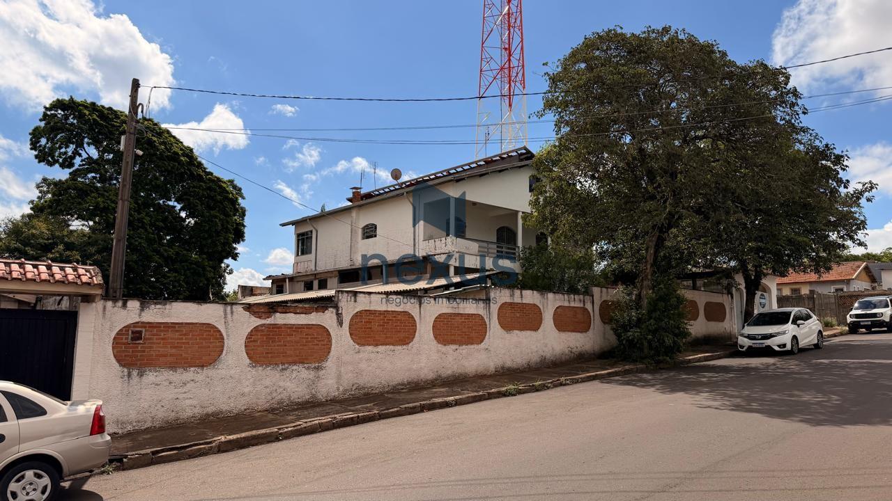 Casa, 5 quartos - Foto 2